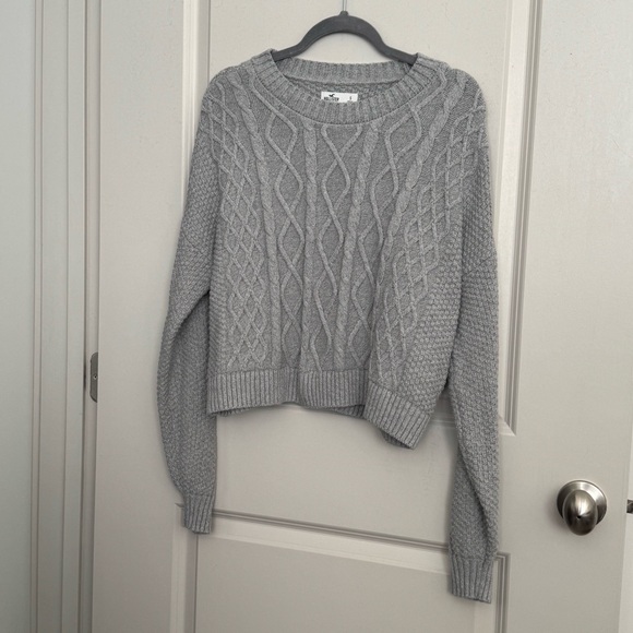 Hollister Gray Cable Knit Sweater - Picture 1 of 6